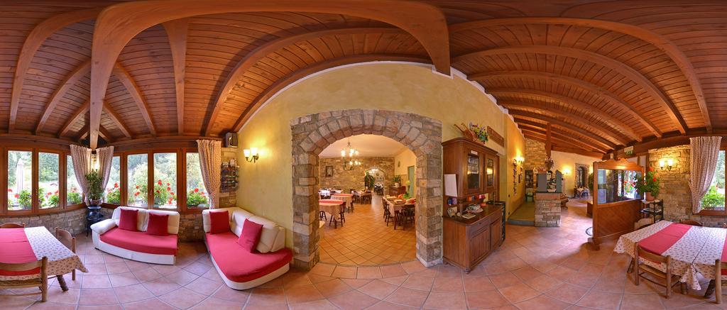 Гостевой дом Agriturismo Cornei Da Nadia Коллио Экстерьер фото